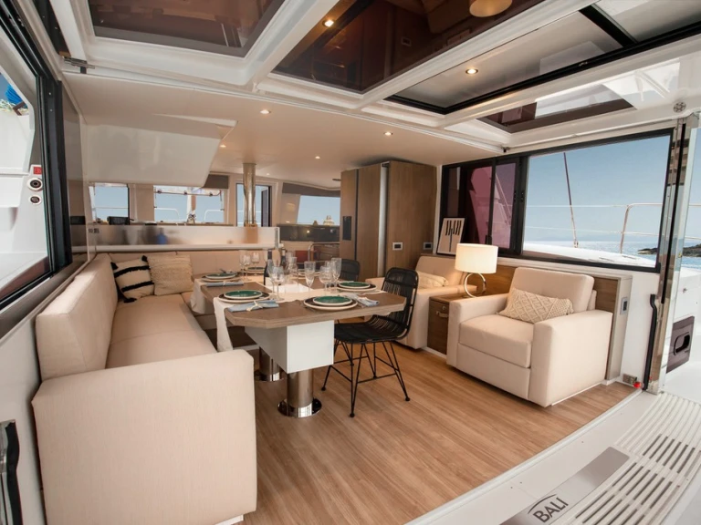 Charter a Bali Bali 4.4 in Ibiza Town on Samboat