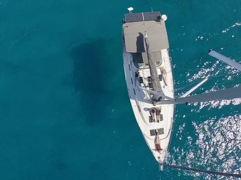 Hire a Bavaria Bavaria 45 Cruiser L'Anse Mitan