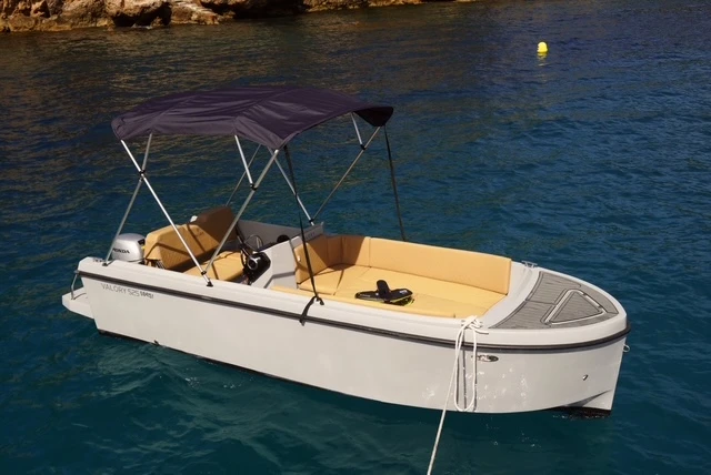 Hire Motorboat with or without skipper Valory France