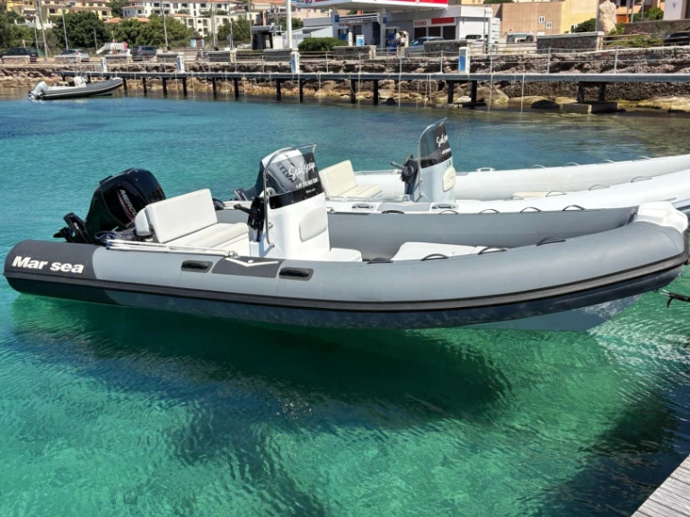 Yacht hire Casa la Padula cheap Marsea SP 100