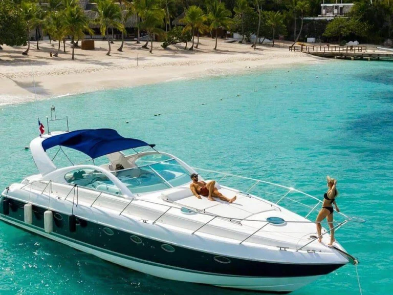 Charter a Custom Made custom in La Romana on Samboat