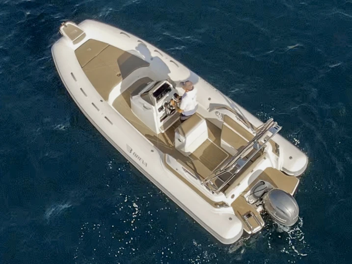 Yacht charter Sorrento - BREVA BREVA 630 on SamBoat