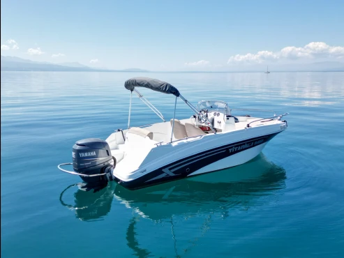 Motorboat to hire Pully at the best price