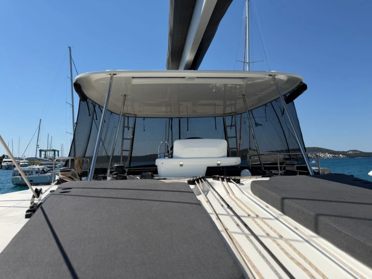 Charter a Lagoon Lagoon 51 in Seget Donji on Samboat