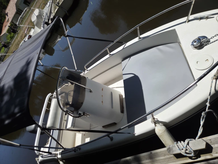 Charter a Rascala FM16 in France on Samboat