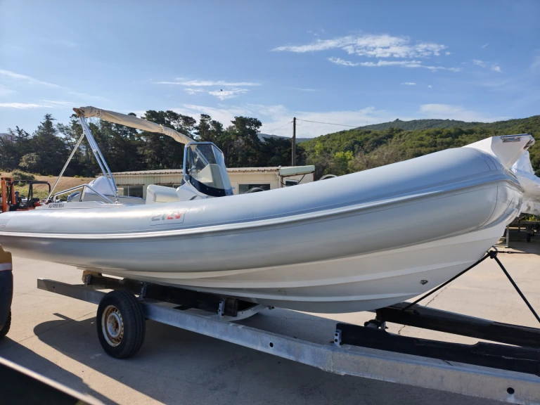 Yacht charter Portigliolo - Selva 21LV on SamBoat