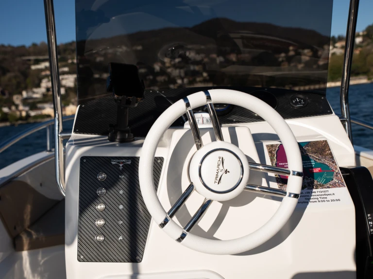 Yacht charter Como (City) - Trimarchi Trimarchi 57 S Pro on SamBoat