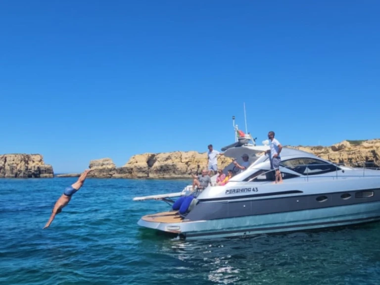 Pershing Pershing 43 HT charter bareboat or skippered in  Albufeira