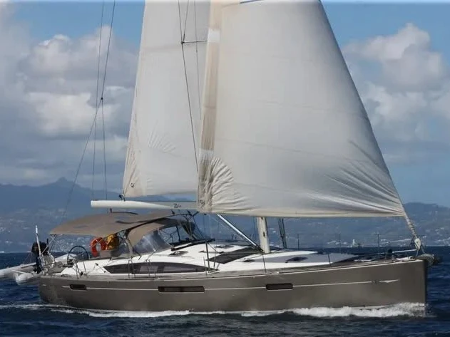 Yacht hire Saint Vincent (Island) cheap Jeanneau 53