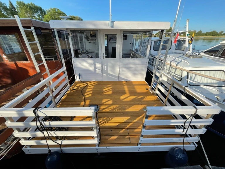 Canal boat hire in Radewege - TS840 840