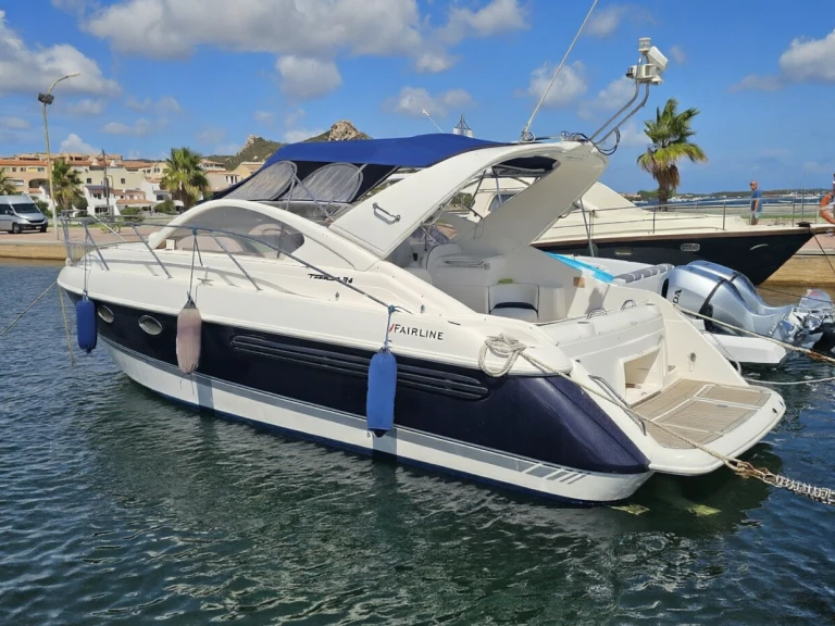 Charter a Fairline Targa 34 in Porto Rotondo on Samboat