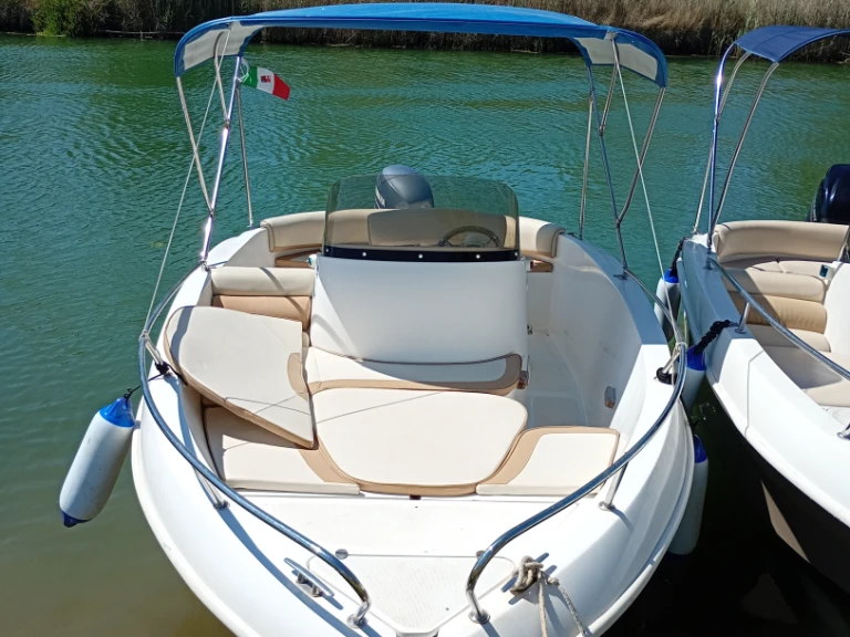 Charter a Kamarina 505 Open kamarina 505 in Siracusa on Samboat