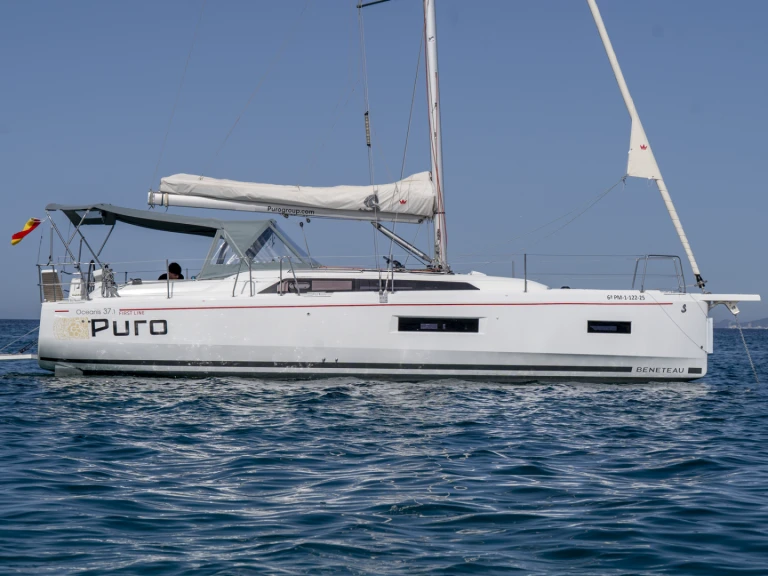 Yacht hire Palma de Mallorca cheap 37.1 firts line