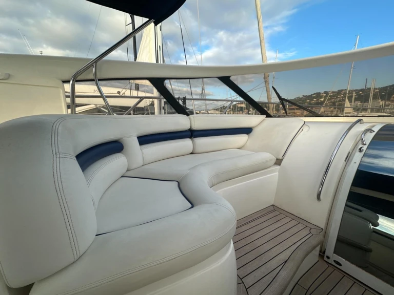 Yacht hire Cannes cheap Princess V50