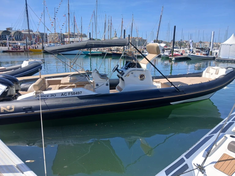 Yacht charter Sanguinet - Nuova Jolly Prince 30 CC on SamBoat