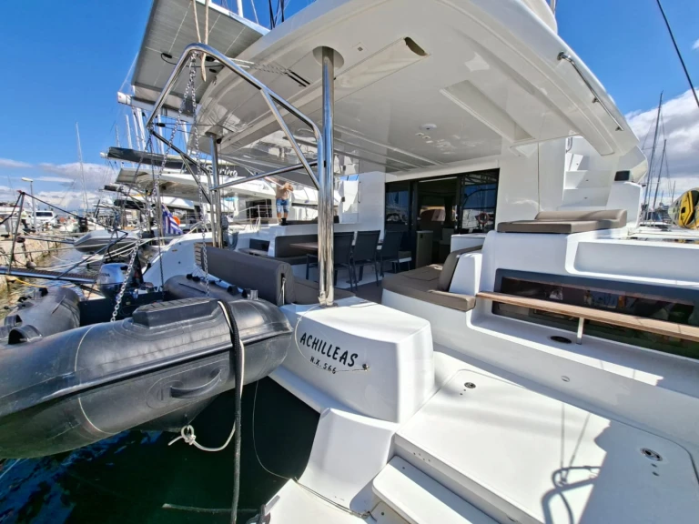 Hire Catamaran with or without skipper Lagoon Alimos