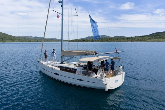 Yacht charter Pirovac - Dufour Dufour 460 Grand Large on SamBoat