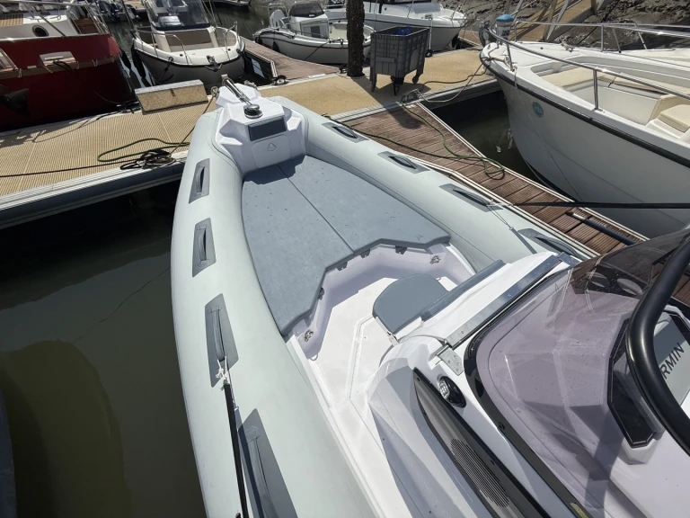 Yacht hire Arcachon cheap Cayman 26 Sport Touring