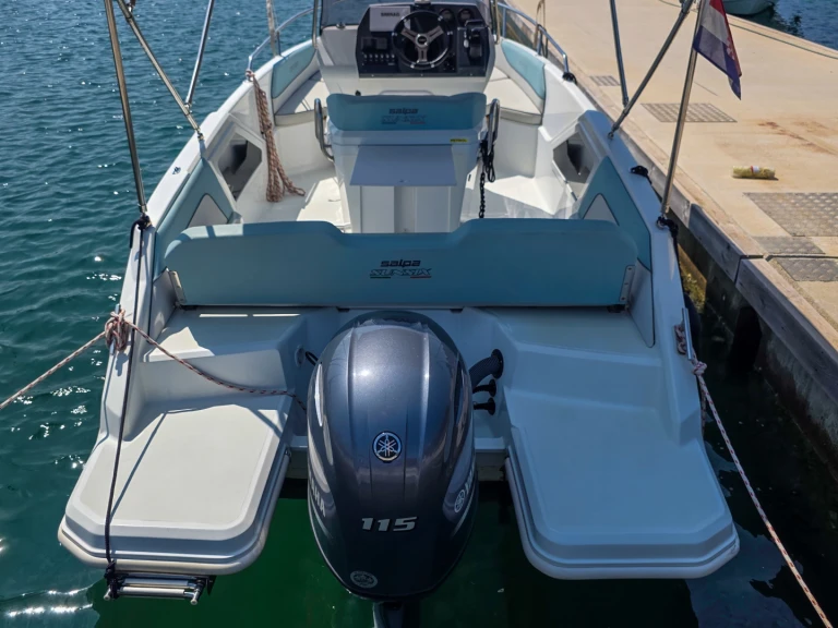 Motorboat to hire Pula at the best price