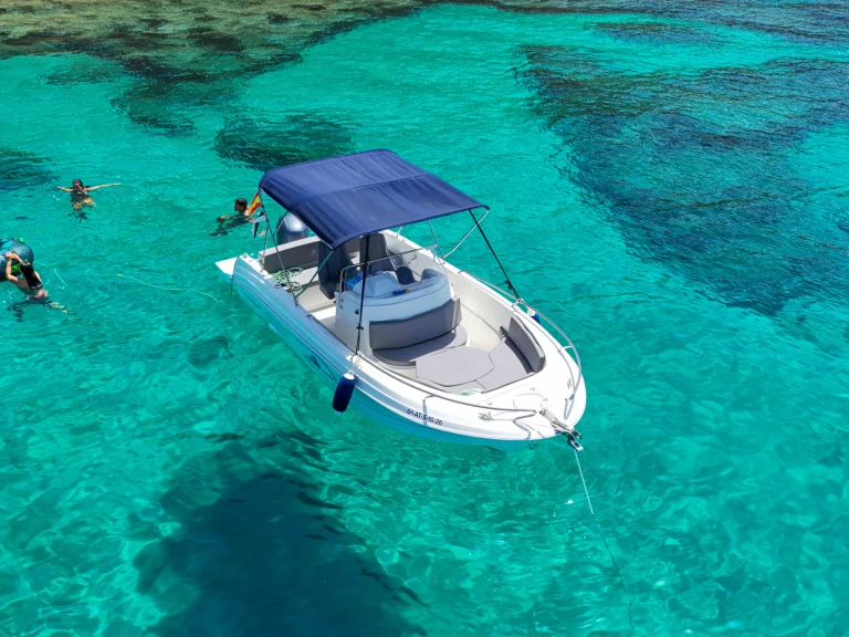 Yacht charter Port of can Pastilla - Pacific Craft Pacific Craft 625 Open on SamBoat