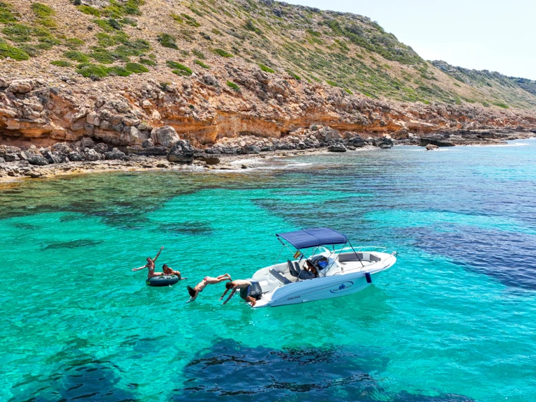 Hire Motorboat with or without skipper Pacific Craft Port of can Pastilla