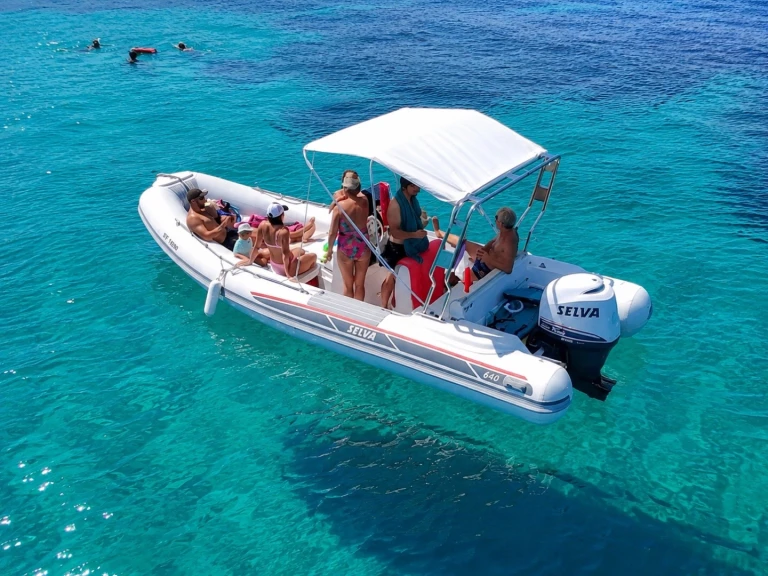RIB to hire Les Issambres at the best price