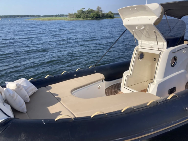 RIB hire in Sanguinet - Nuova Jolly Prince 30 CC