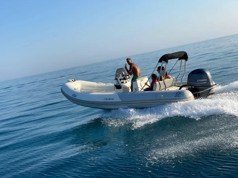 Yacht charter Carnon-Plage - Zodiac Medline on SamBoat