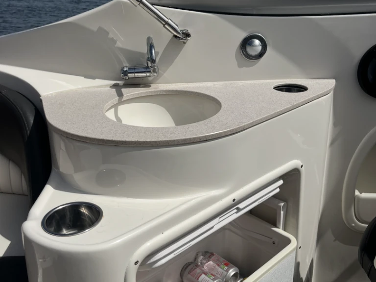 Yacht hire Poole cheap 250LR