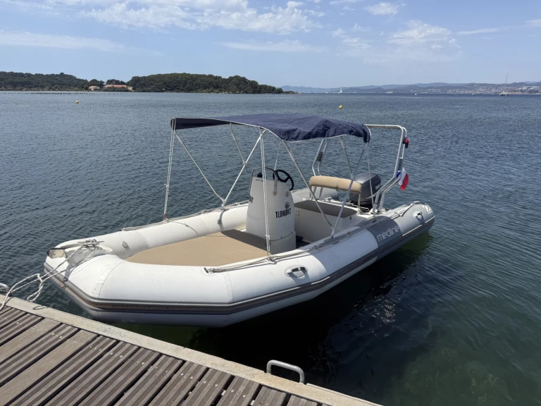 Yacht charter Le Brusc - Zodiac Medline 500 on SamBoat