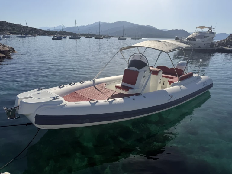 Fanale marine  FANALE 700 FALCHETTU charter bareboat or skippered in  Porto Pollo
