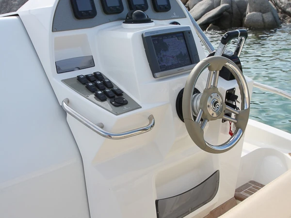 Hire RIB with or without skipper Capelli Calvi