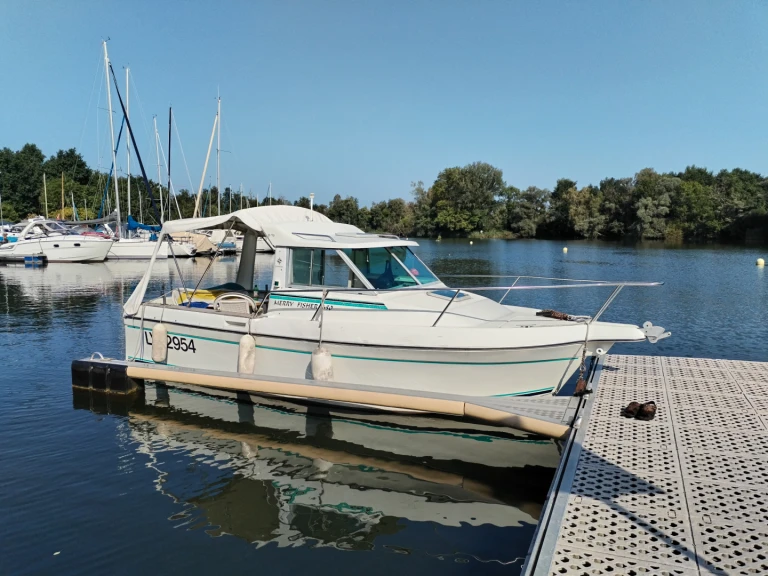 Motorboat hire in Meillerie - Jeanneau Merry Fisher 650