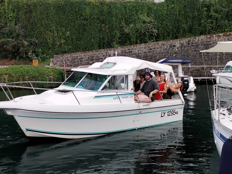 Hire Motorboat with or without skipper Jeanneau Meillerie