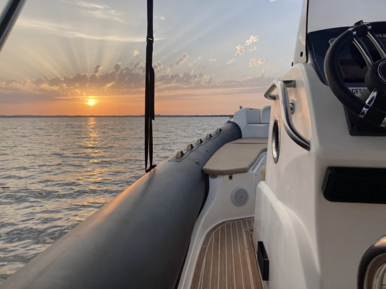 RIB to hire Sanguinet at the best price