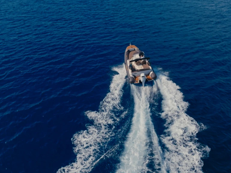 Hire RIB with or without skipper Barracuda Hvar