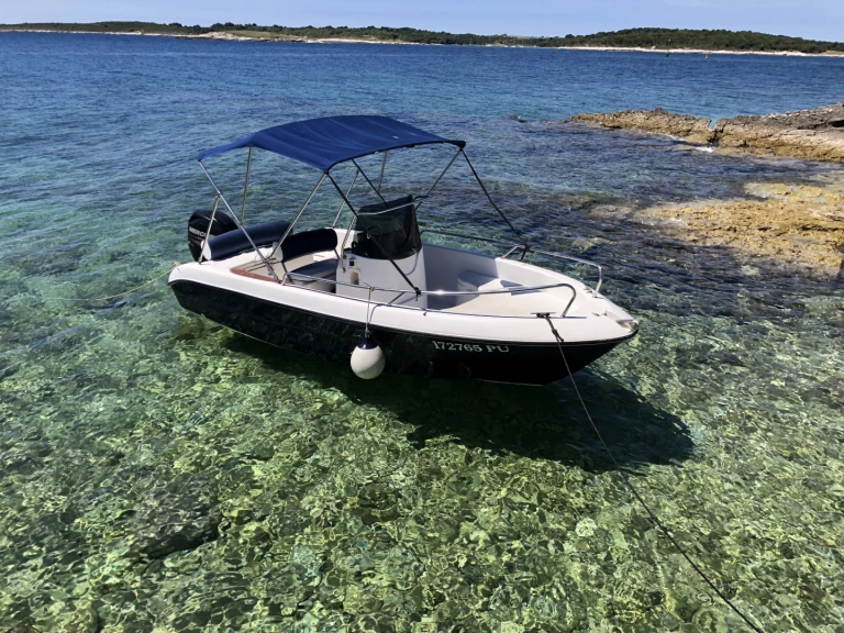 Yacht hire Medulin cheap Fisher 17