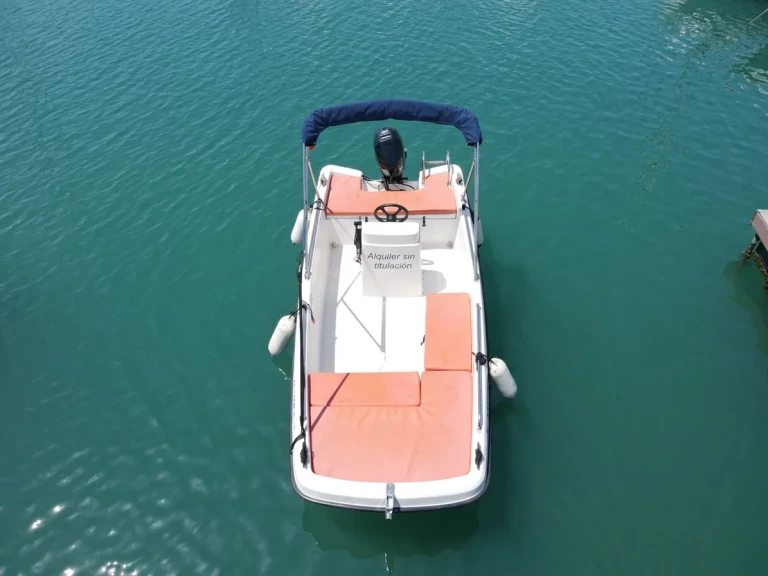 Yacht hire Club Nàutic Cambrils cheap 13