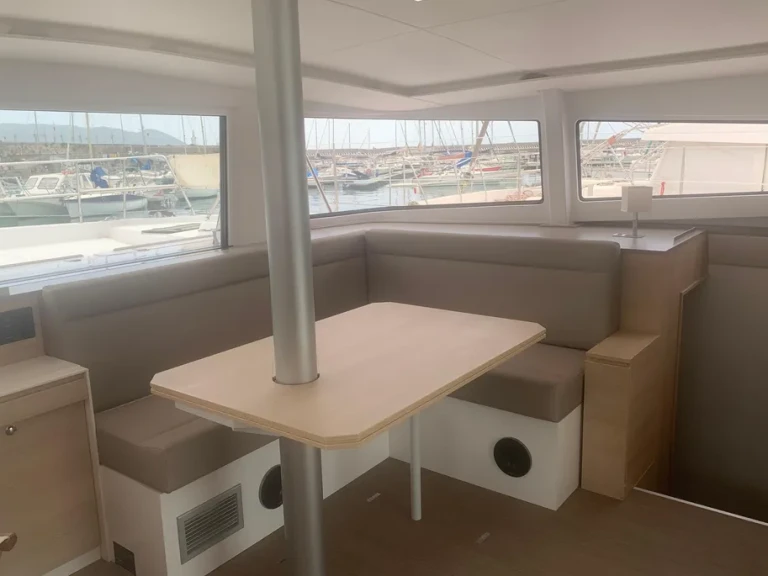 Hire a Bali Bali 4.5 Ajaccio