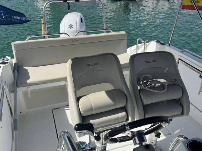 Yacht hire Marina deportiva de Menorca cheap Flyer 7 SUNdeck