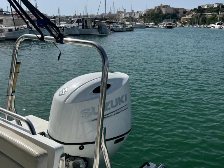 Motorboat hire in Marina deportiva de Menorca - Bénéteau Flyer 7 SUNdeck