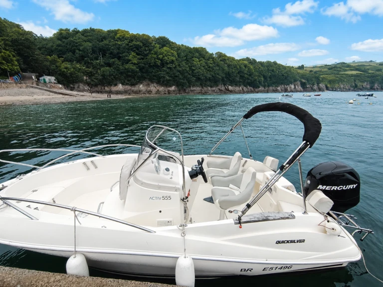 Hire a Quicksilver Activ 555 Open Brest