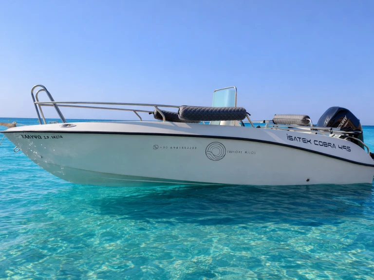 Hire Motorboat with or without skipper Isatek Cobra Mílos