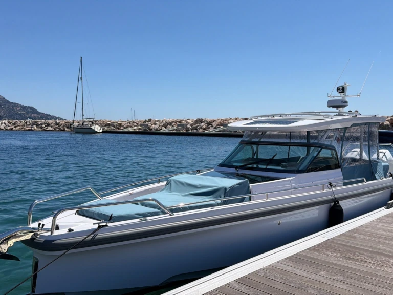 Yacht hire Mandelieu-la-Napoule cheap Axopar 37 Sun-Top