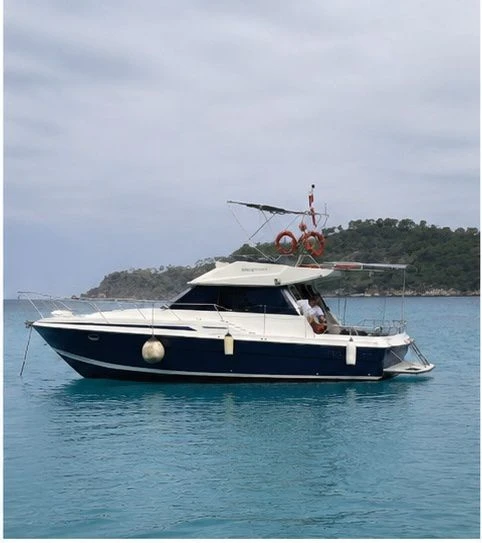 Motorboat to hire Fethiye at the best price
