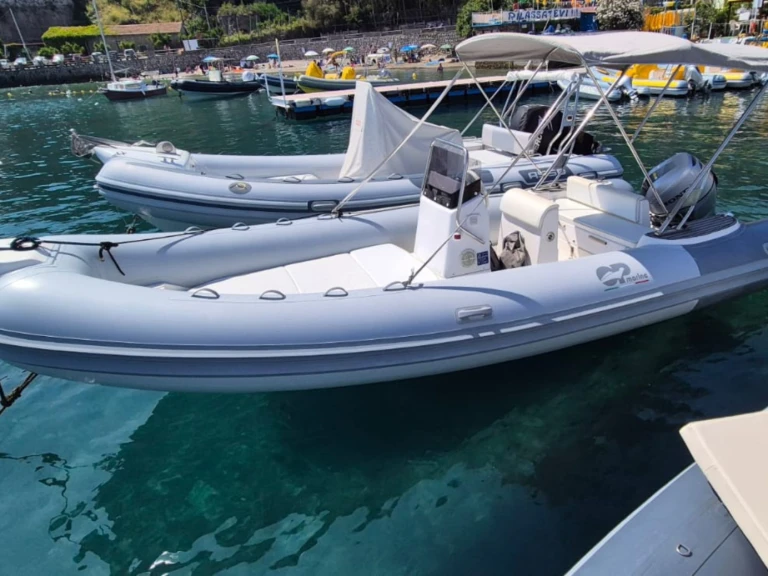 Hire a op marine 19 Sorrento