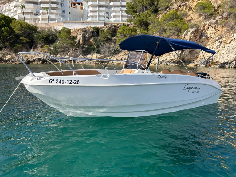 Motor yacht Caymam 585 charter bareboat or skippered in  Marina Greenwich