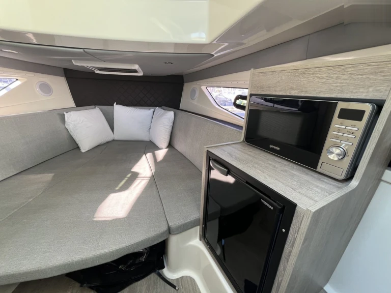 Hire Motorboat with or without skipper Quicksilver Ajaccio