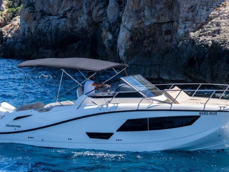 Charter a Quicksilver Activ 875 Sundeck in Ajaccio on Samboat
