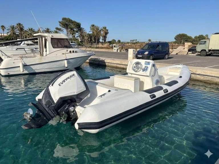 Yacht hire Spain cheap 20